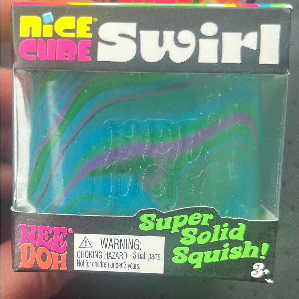 Nice Cube Swirl Super Solid Squish - Blue/Green/Purple
